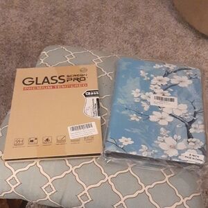 Blue Floral Tablet Case with Screen Protector